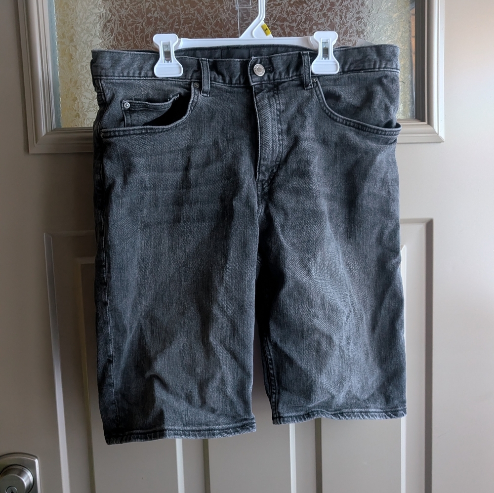 Mens Sz 32 H&M Jean Shorts